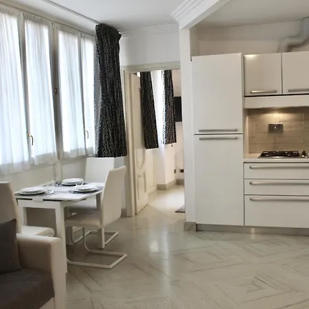 Wamma Center House Apartman Róma